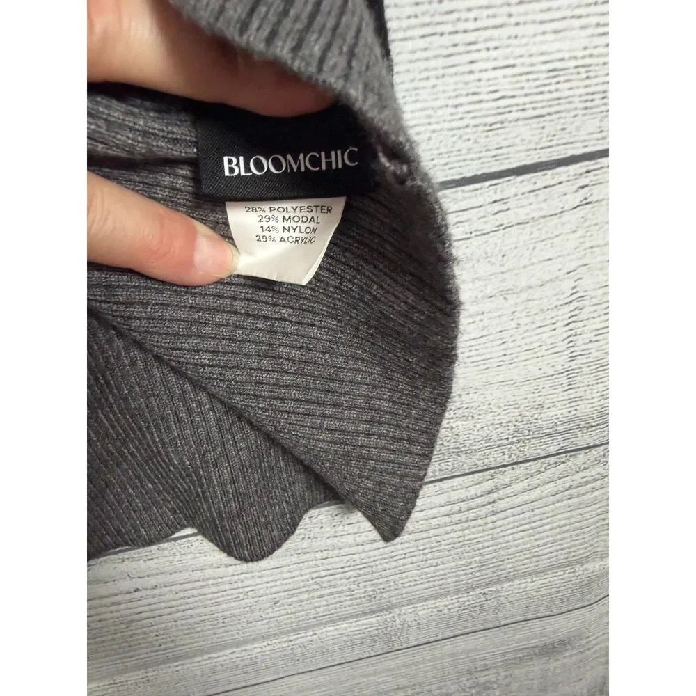 BloomChic Womens 3X 22-24 Black Gray V Neck Button Accent Sweater 4233
